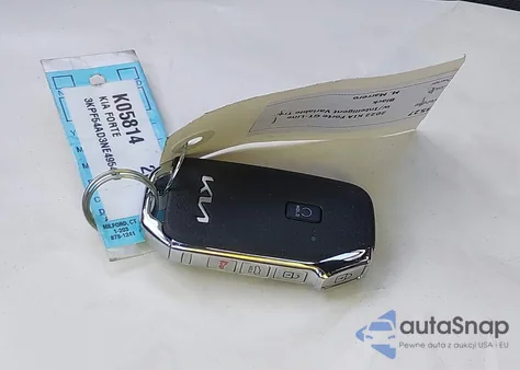 2022 Kia Forte Gt-Line z USA, uszkodzony, nr VIN 3KPF54AD3NE495460